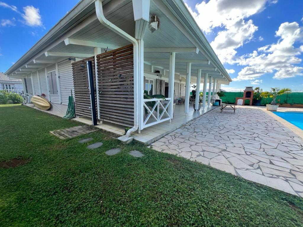 Superbe Villa Bwa Lele Riviere-Salee Екстер'єр фото