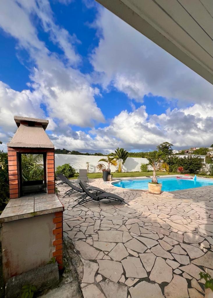 Superbe Villa Bwa Lele Riviere-Salee Екстер'єр фото